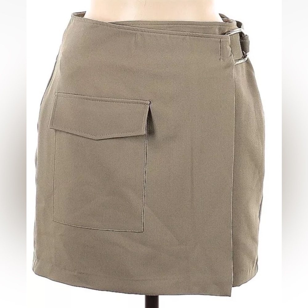 Zara womens green wrap cargo skirt medium